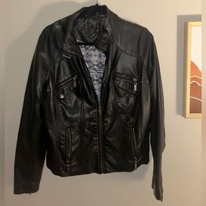 Black leather jacket size medium